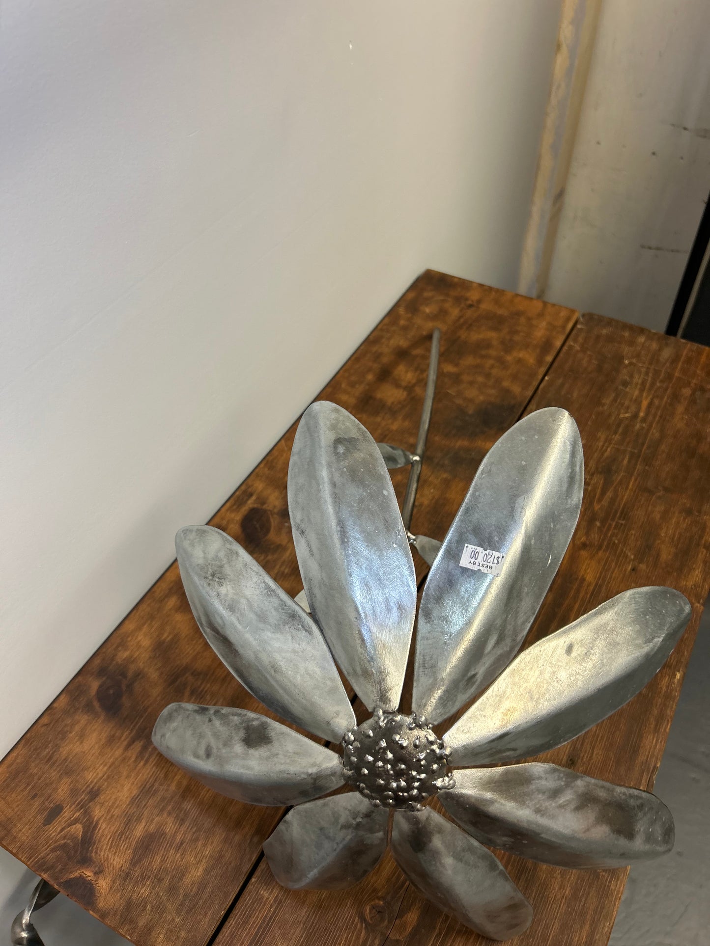 Metal Daisy