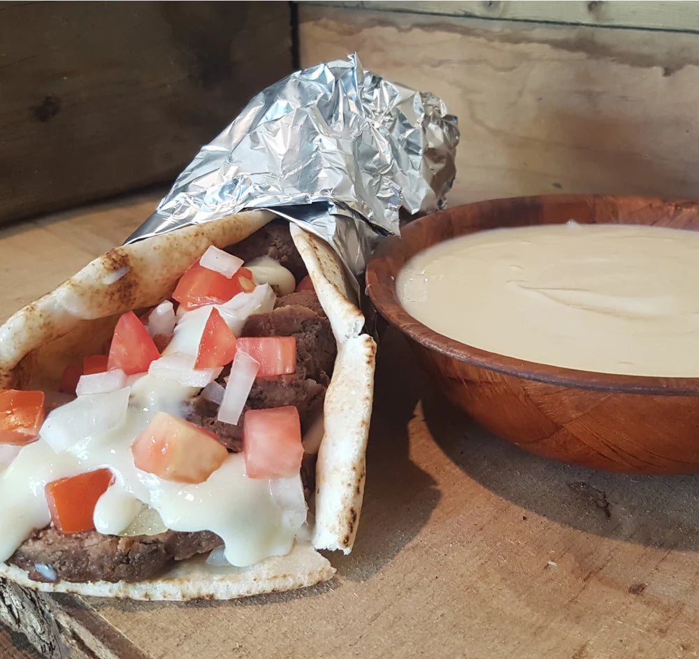 4 person serving Donair meat and sauce kits
