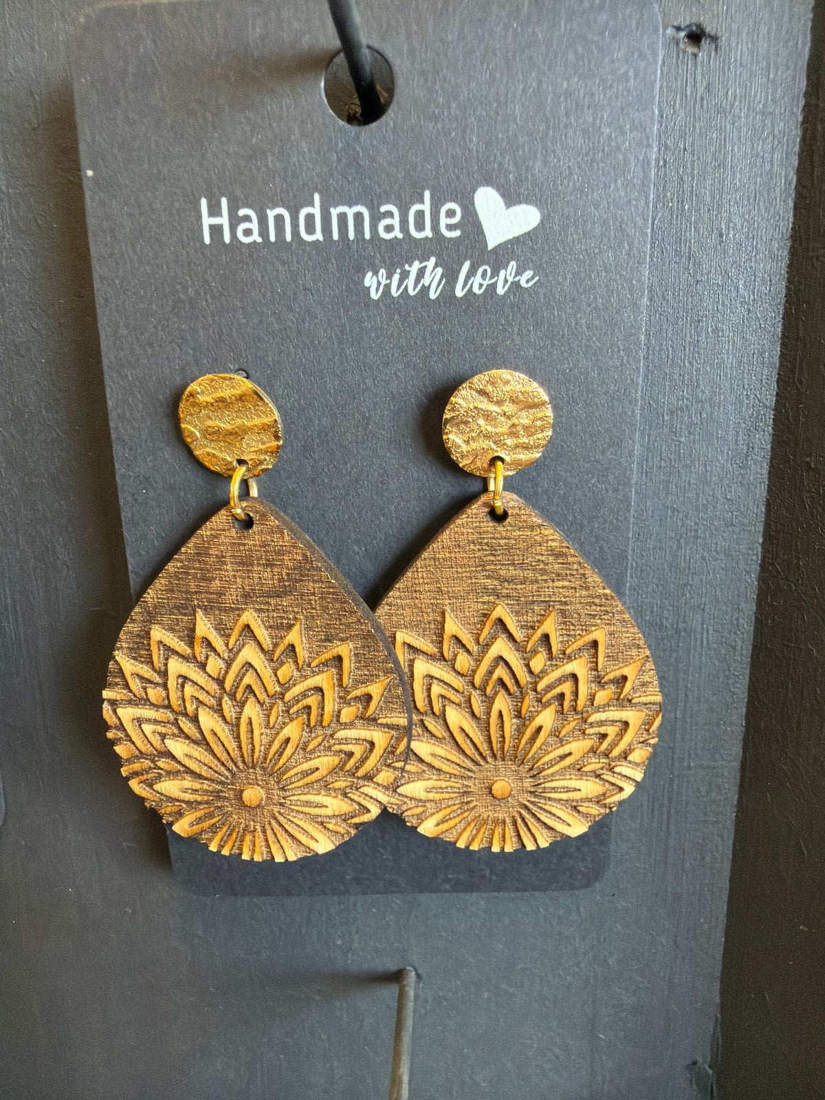 Teardrop Flower Natural Wood Earring