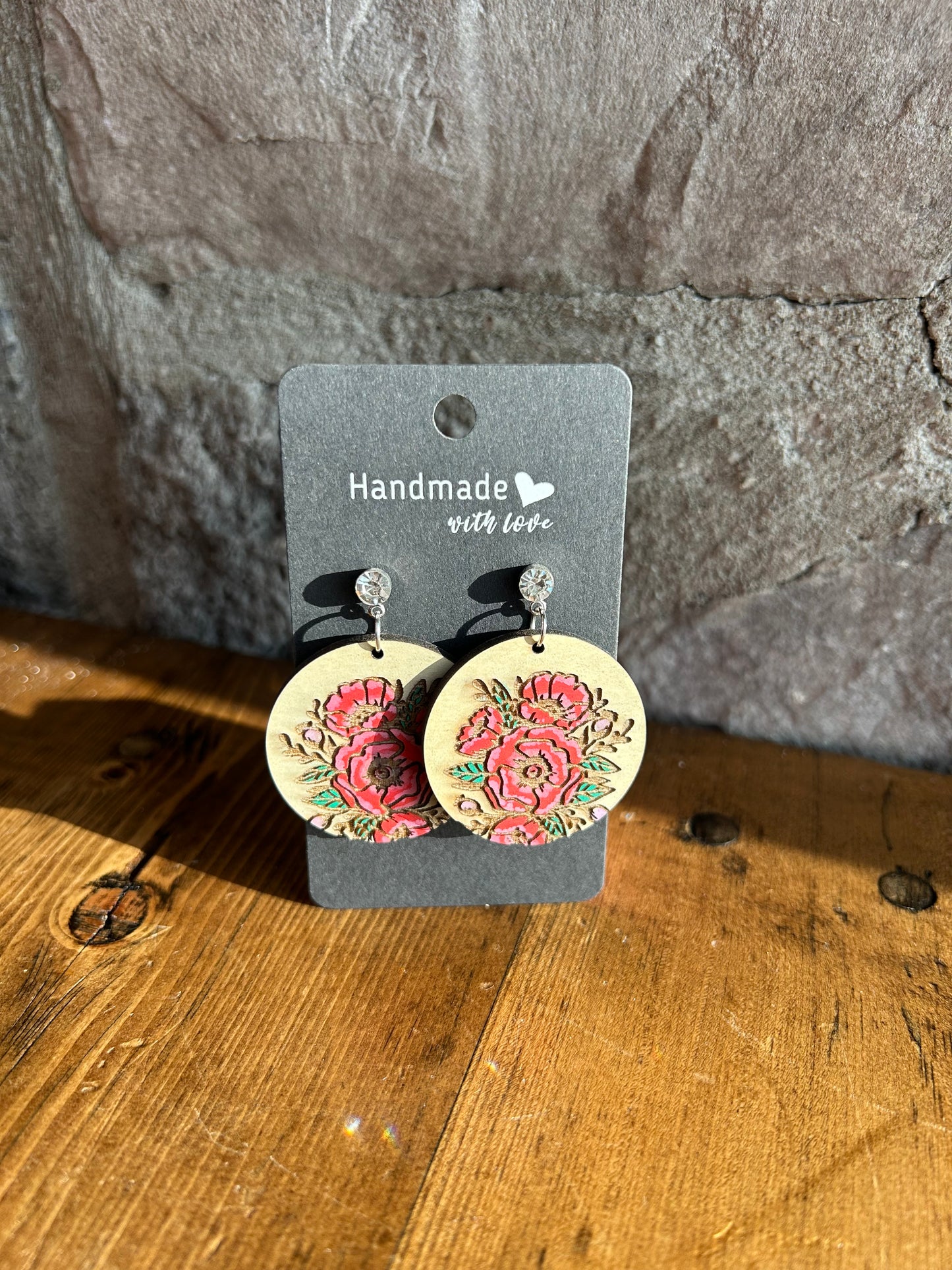 Red peony round earring