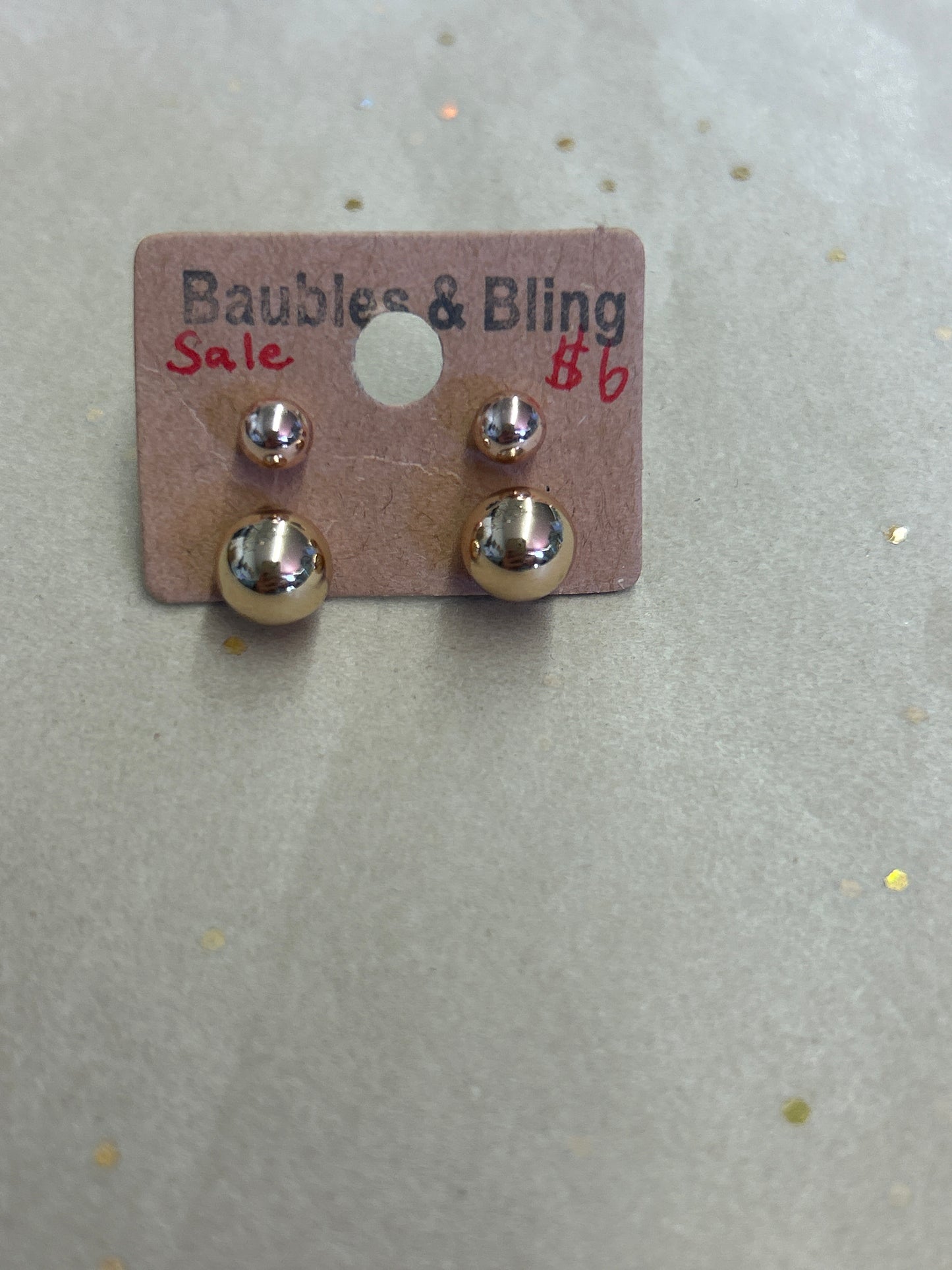 Gold style ear rings
