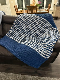 Chunky Blanket 44 x 56 Blue