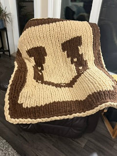Horseshoe Chunky Blanket 45x52